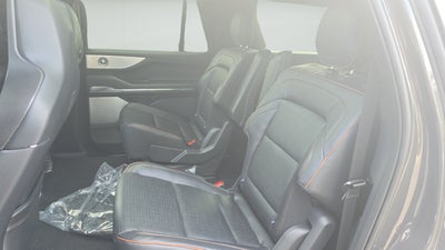 2027 Lincoln Navigator L Black Label