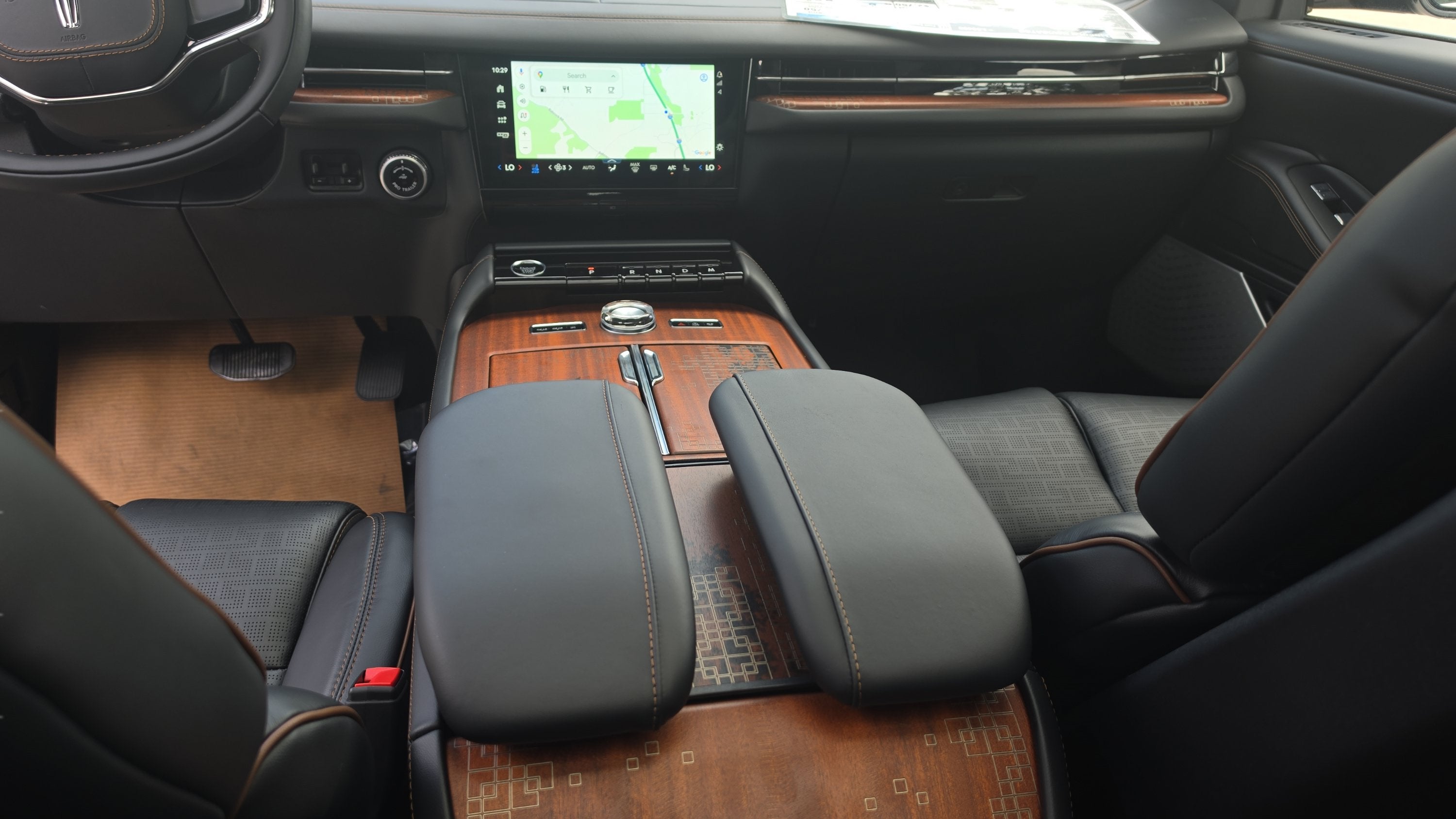 2027 Lincoln Navigator L Black Label
