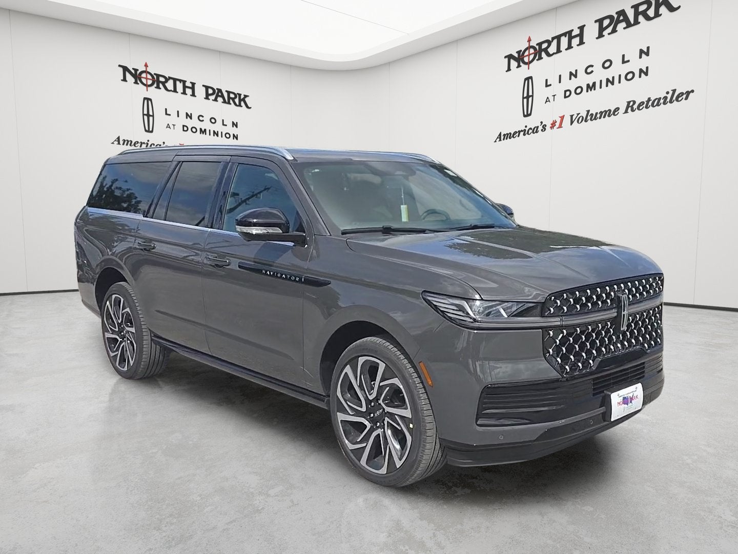 2027 Lincoln Navigator L Black Label