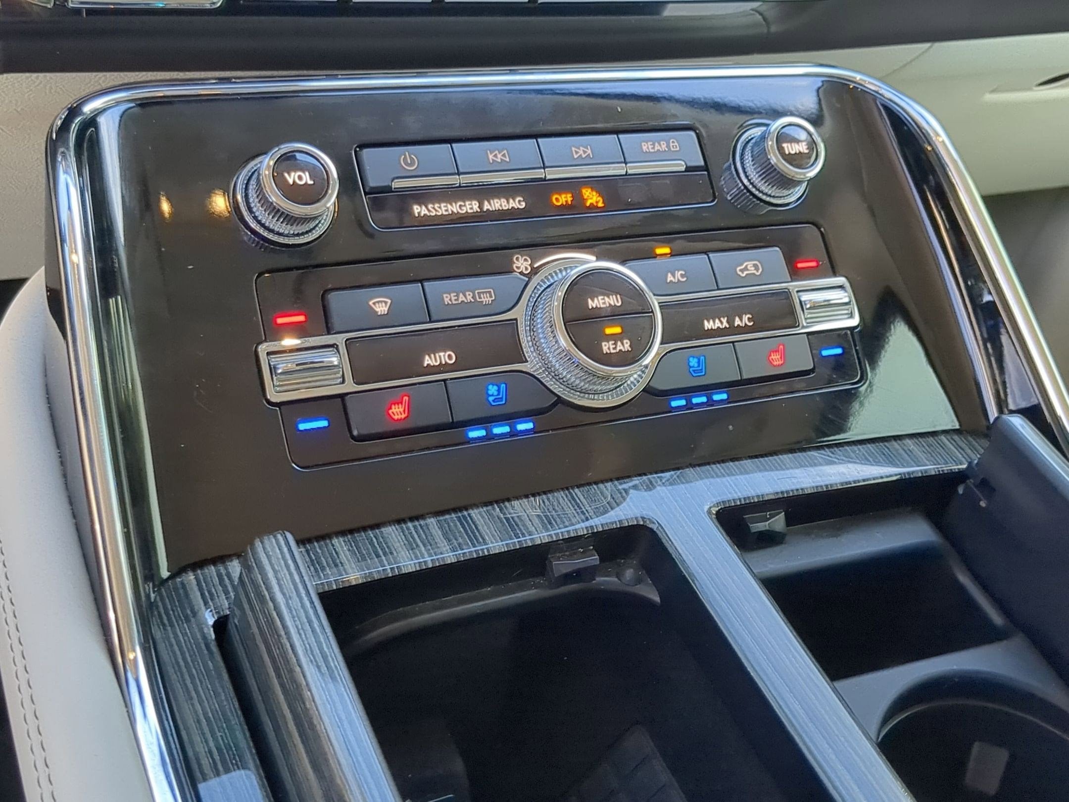 2023 Lincoln Navigator L Black Label