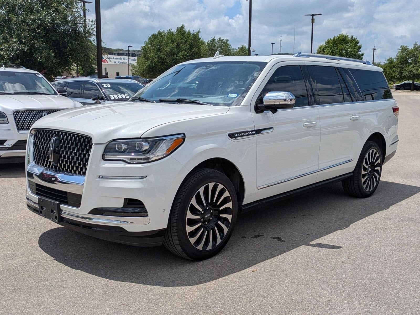 2024 Lincoln Navigator L Black Label