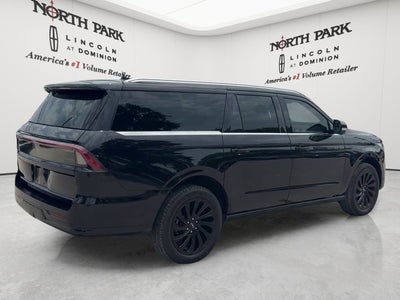 2025 Lincoln Navigator L Black Label