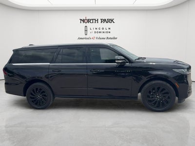2025 Lincoln Navigator L Black Label