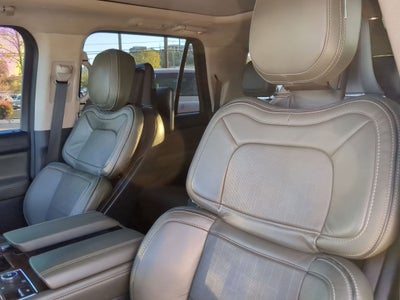 2022 Lincoln Navigator L Black Label