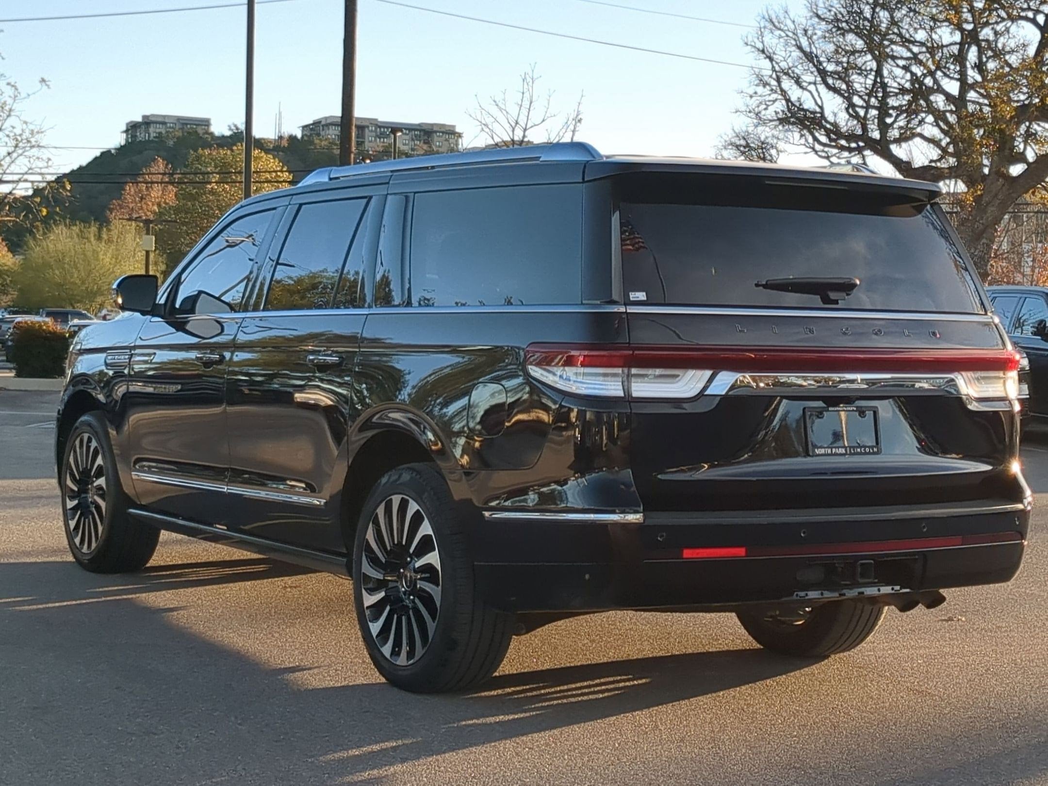 2022 Lincoln Navigator L Black Label