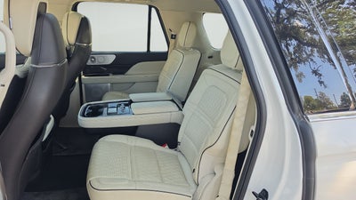 2021 Lincoln Navigator L Black Label