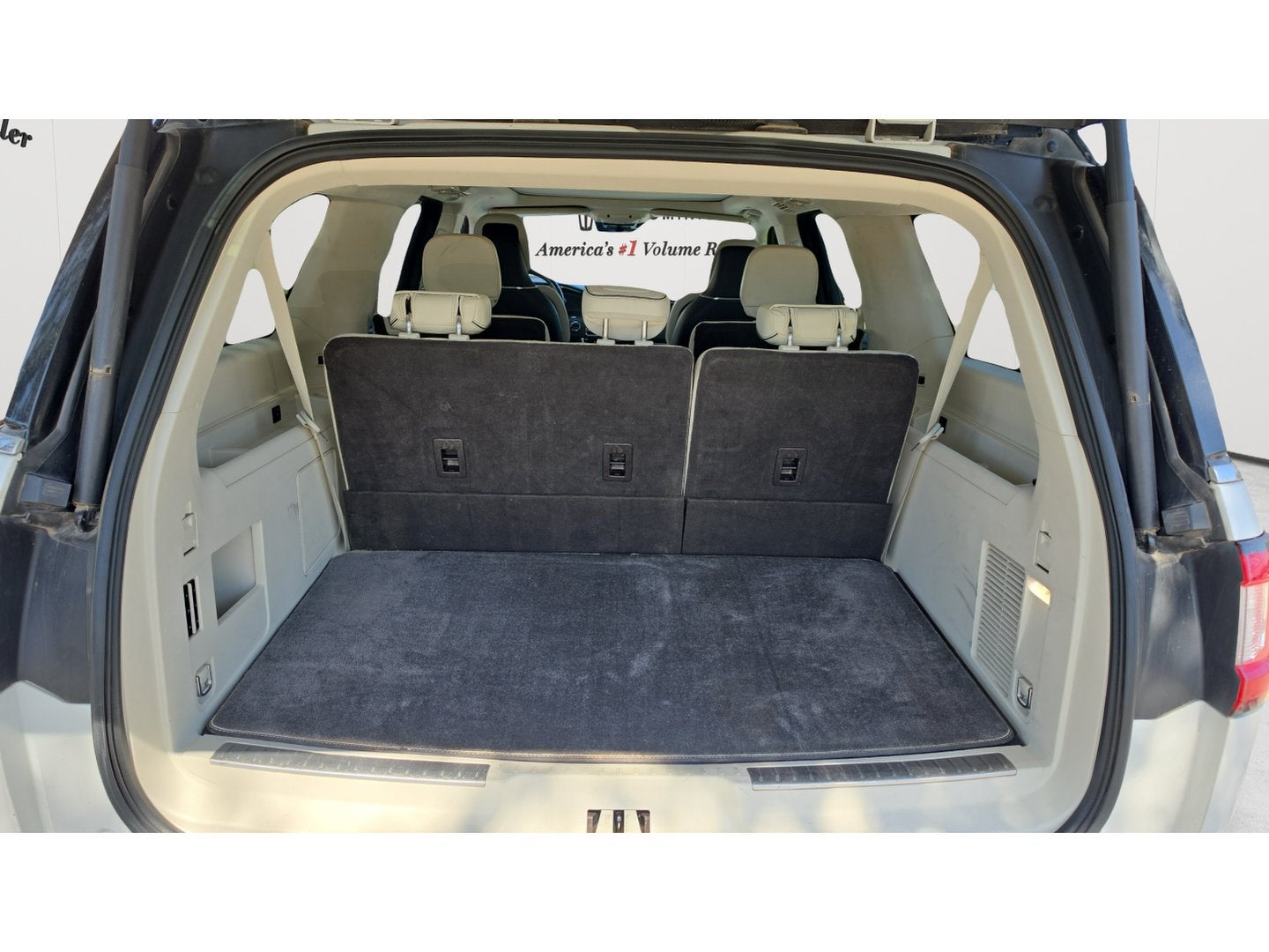 2021 Lincoln Navigator L Black Label