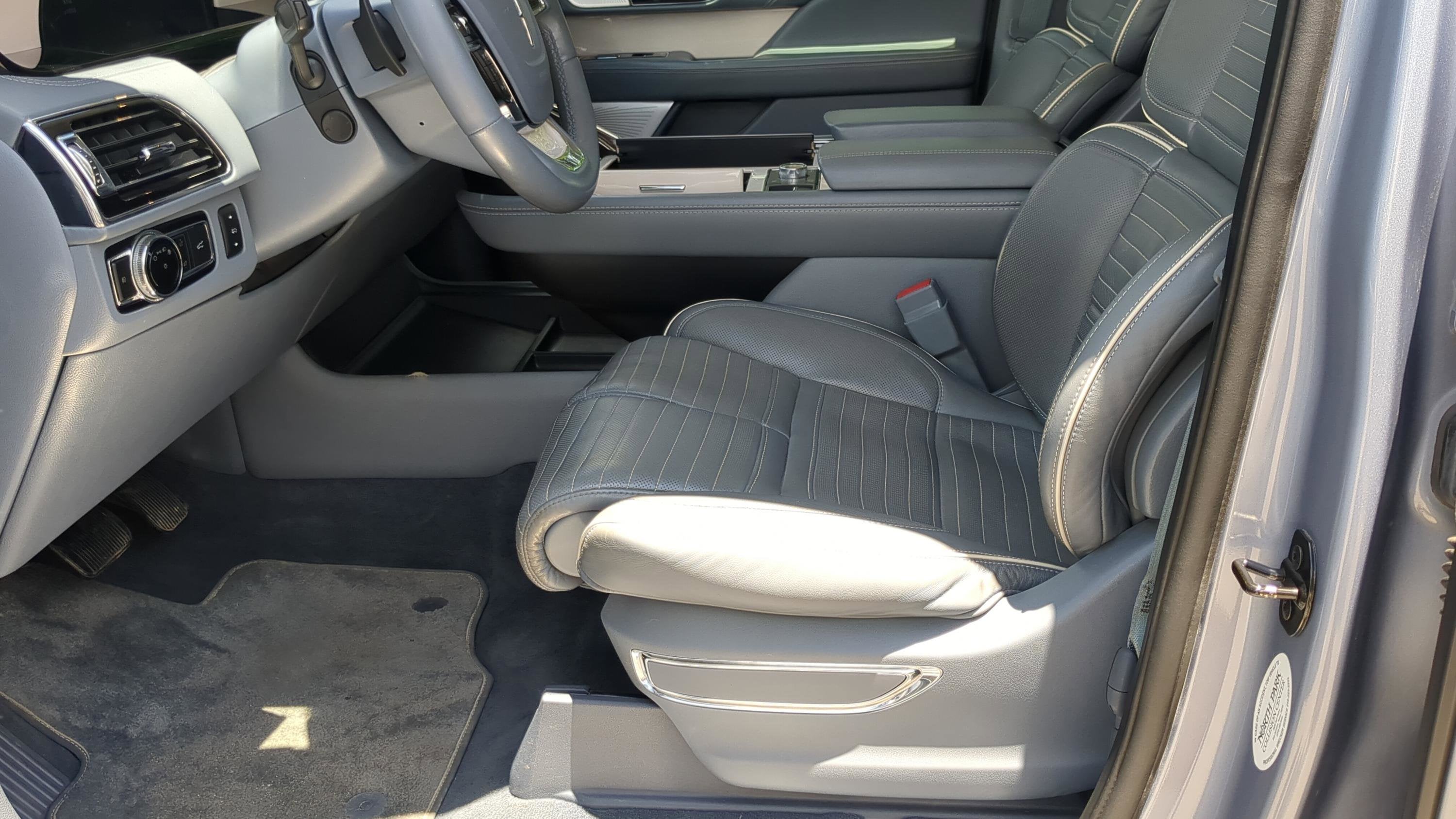 2020 Lincoln Navigator L Black Label