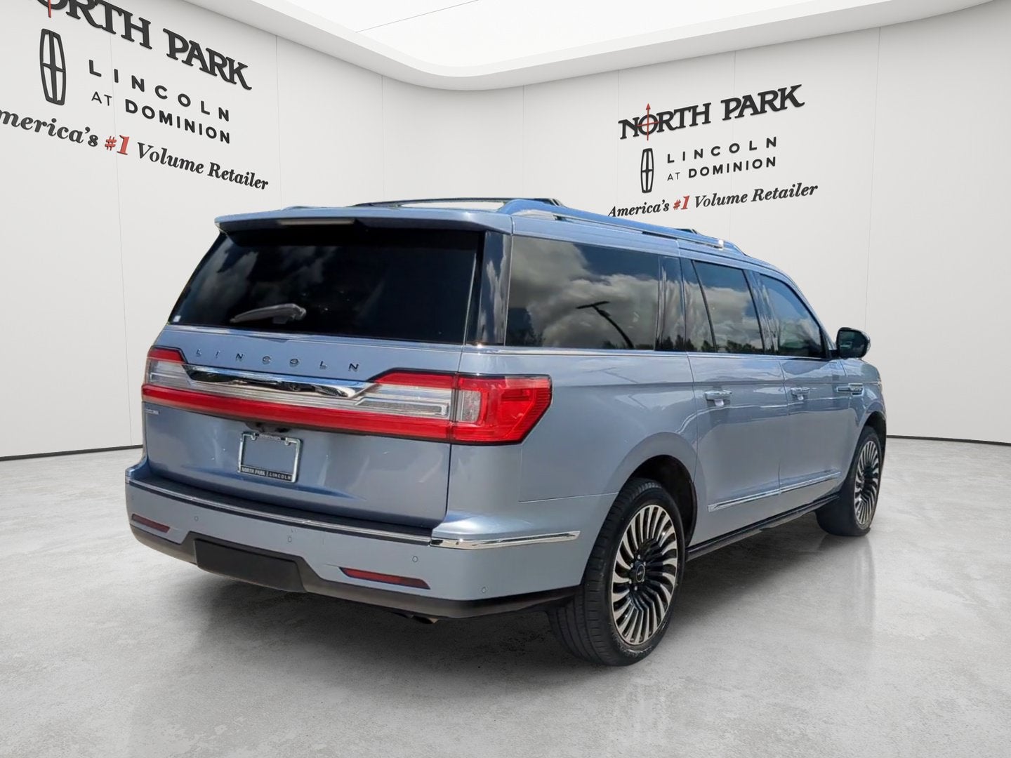2020 Lincoln Navigator L Black Label