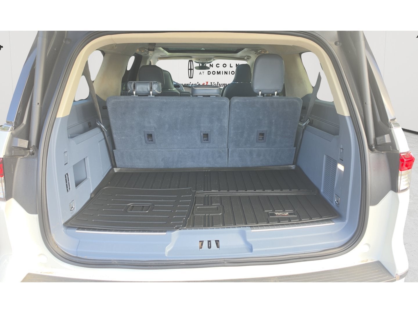 2022 Lincoln Navigator L Black Label