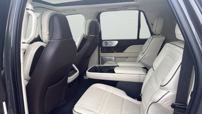 2022 Lincoln Navigator L Black Label