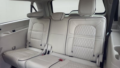 2022 Lincoln Navigator L Black Label