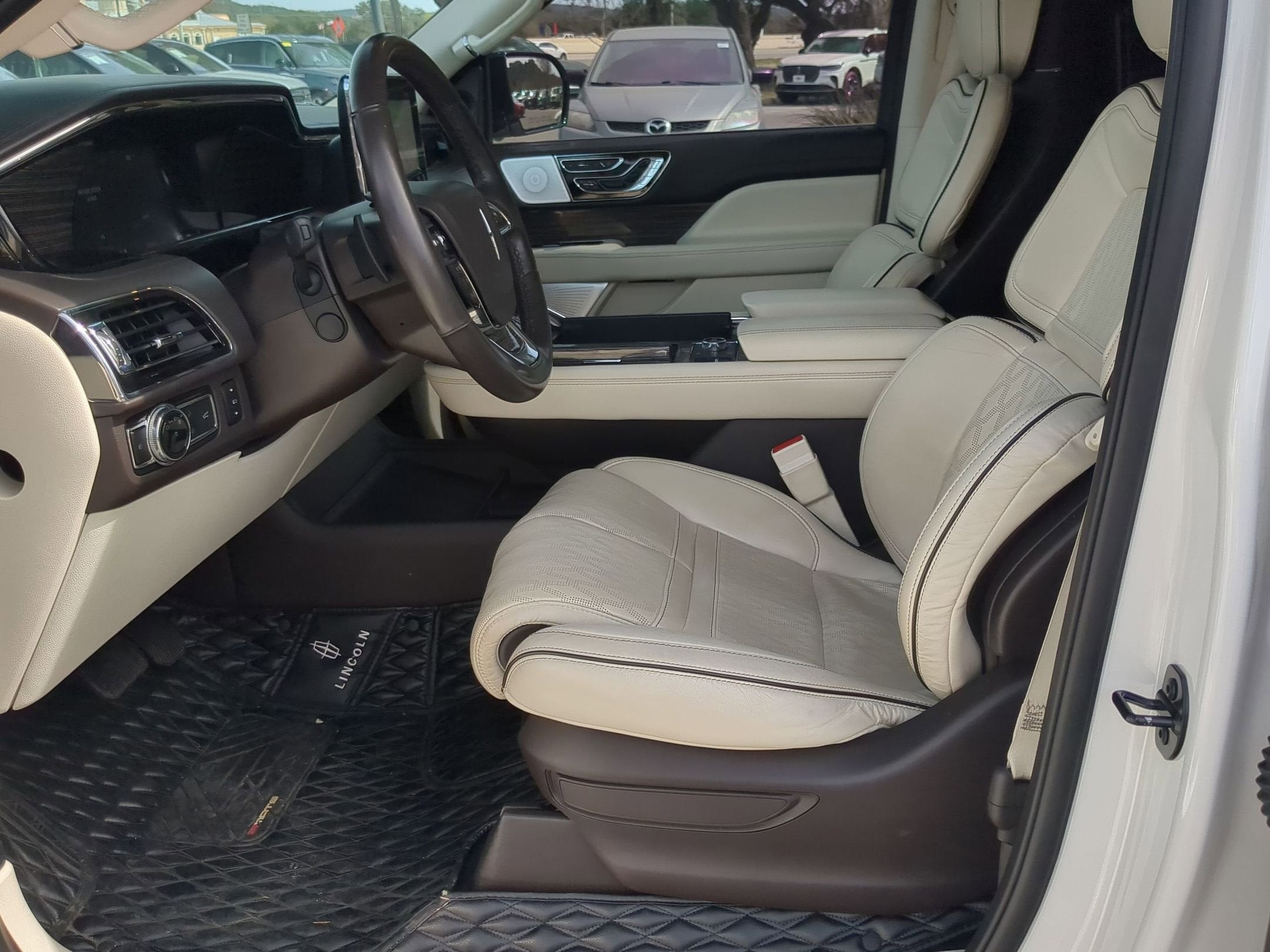 2021 Lincoln Navigator L Black Label