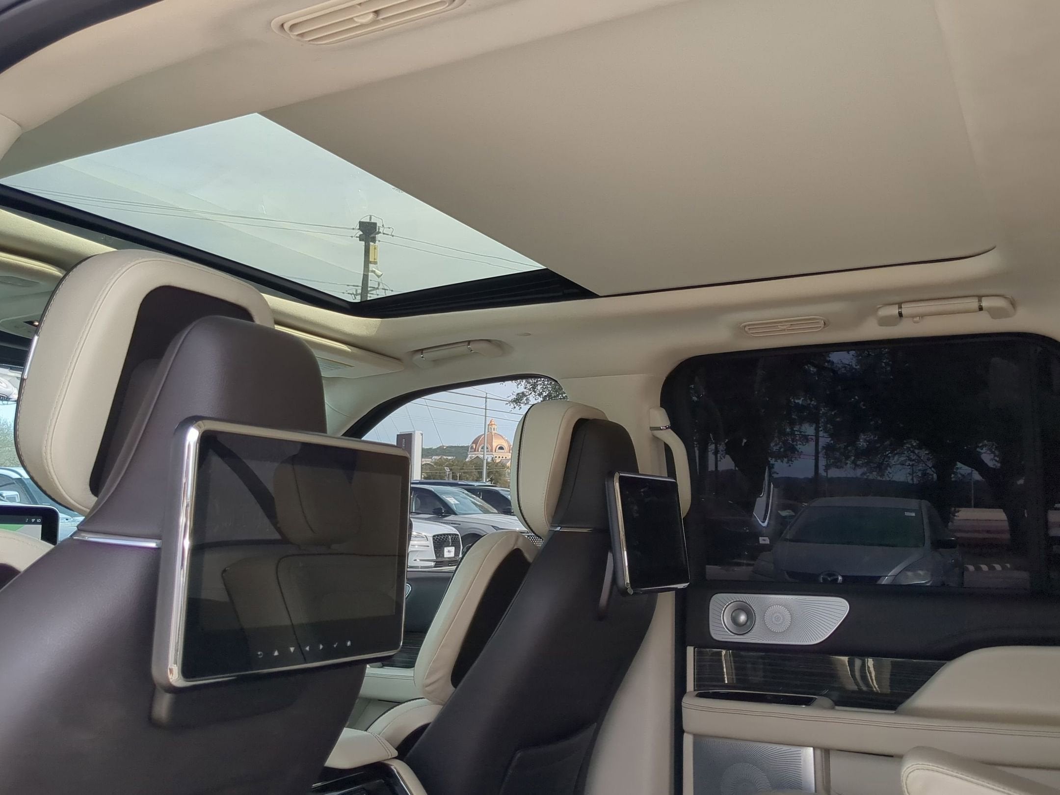 2021 Lincoln Navigator L Black Label