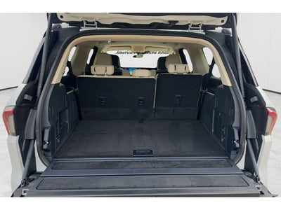 2027 Lincoln Navigator L Premiere