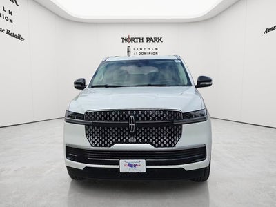 2027 Lincoln Navigator L Premiere
