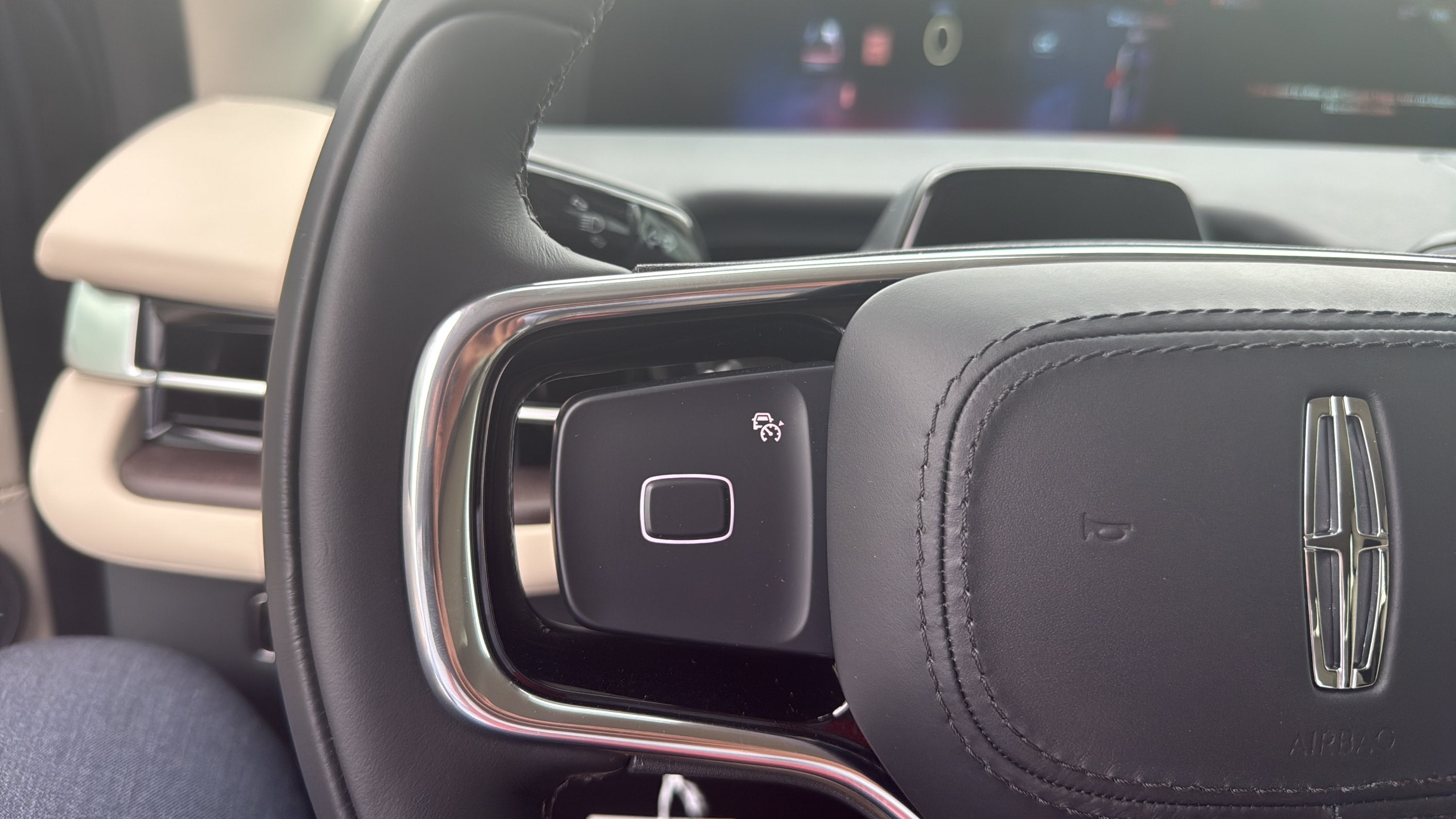 2027 Lincoln Navigator L Premiere