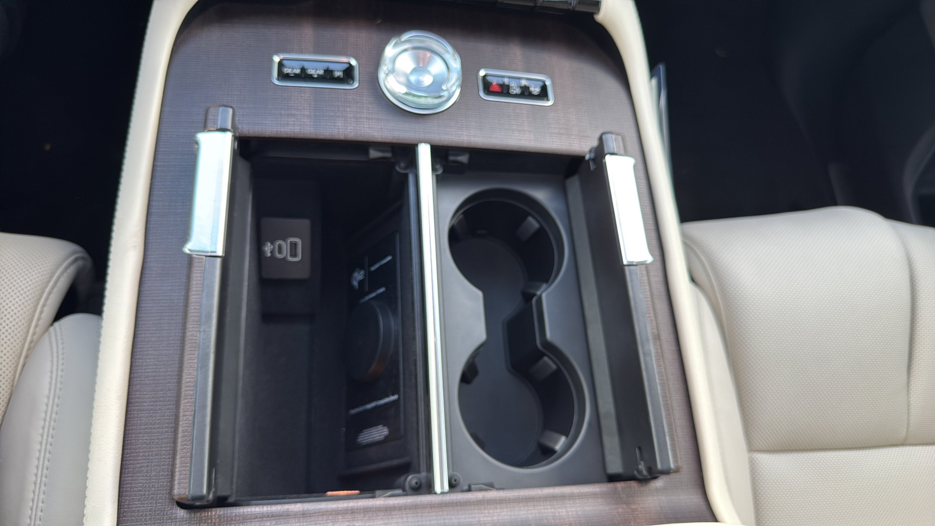 2027 Lincoln Navigator L Reserve