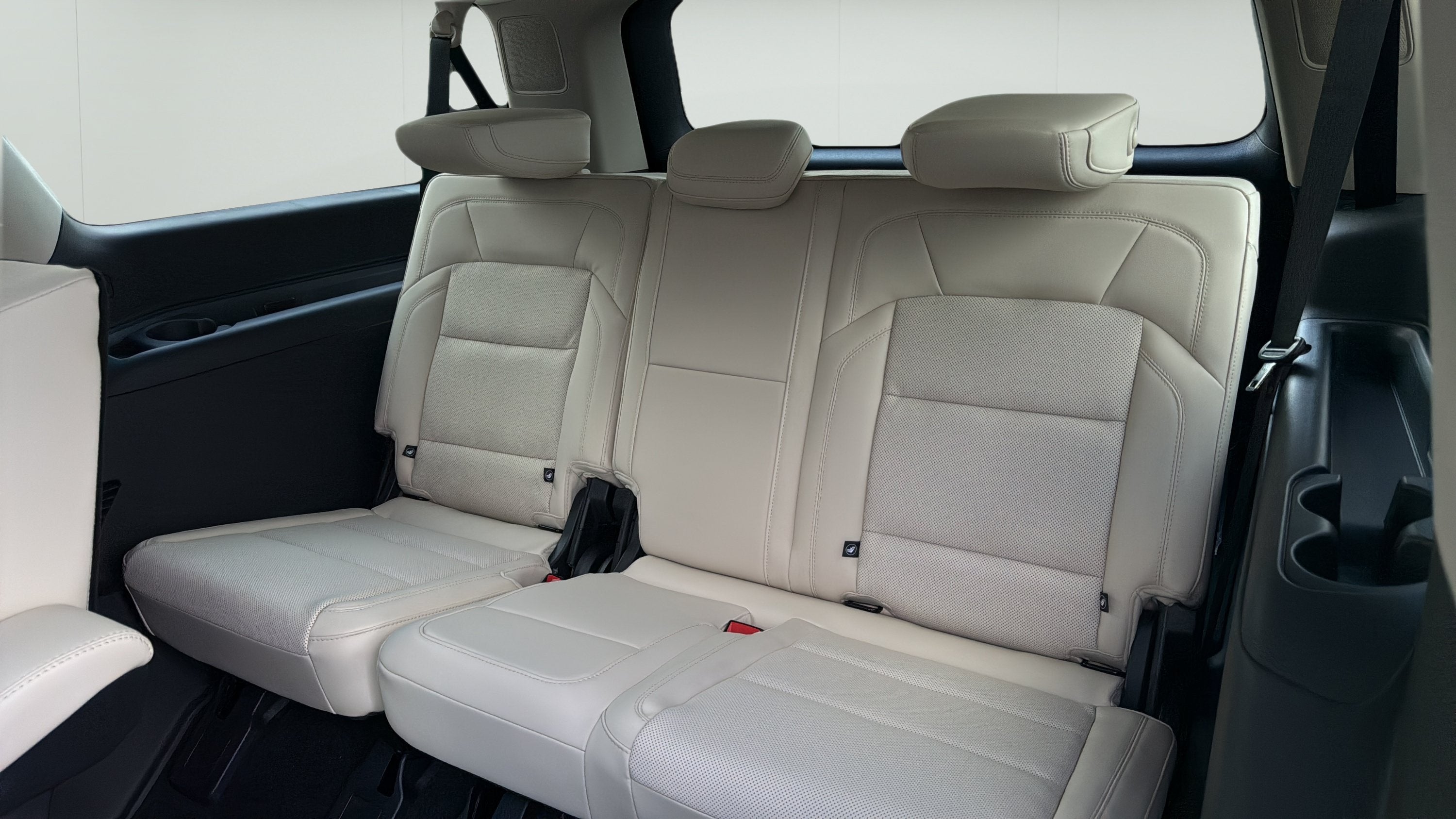 2027 Lincoln Navigator L Reserve