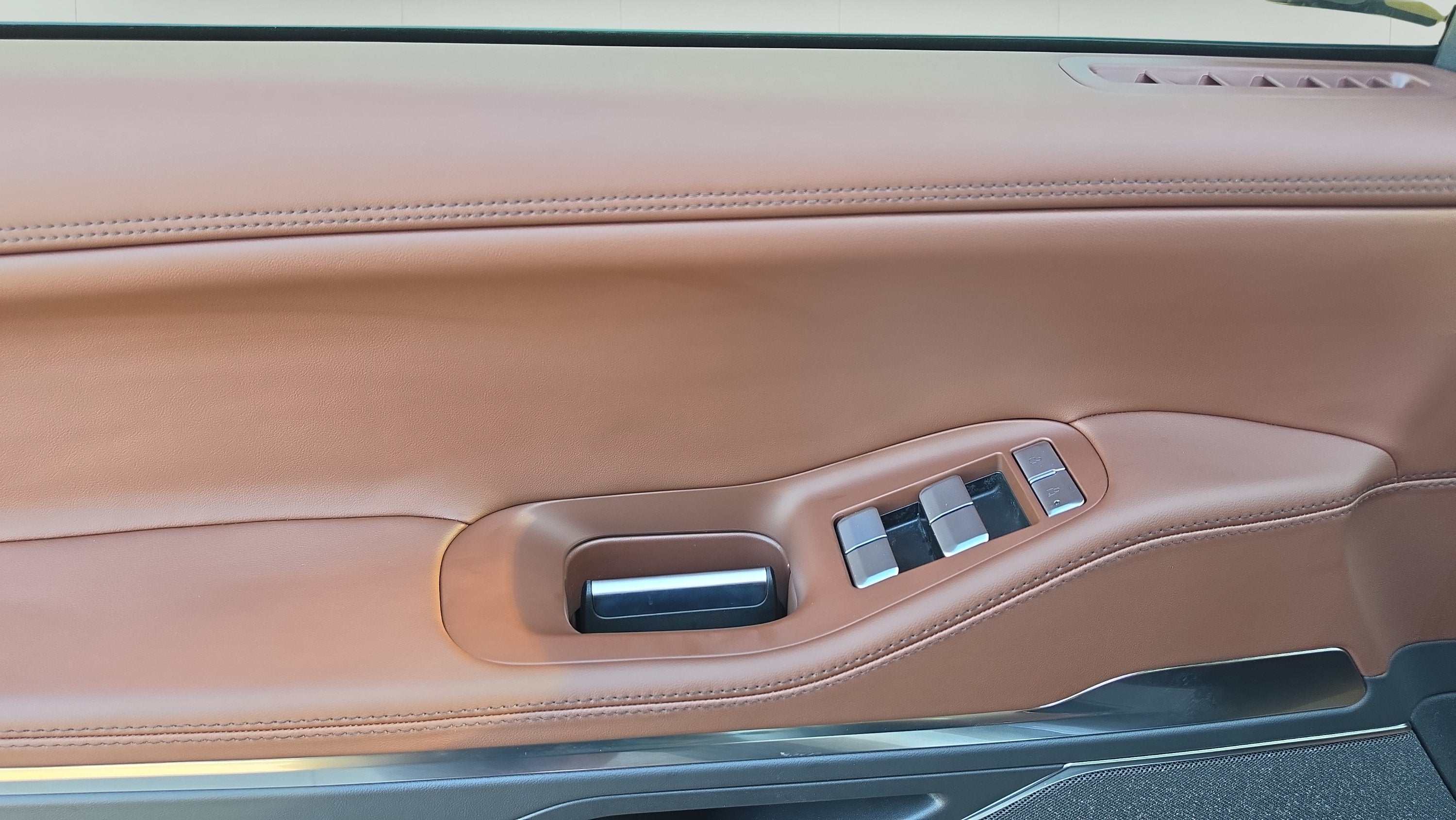 2027 Lincoln Navigator L Reserve