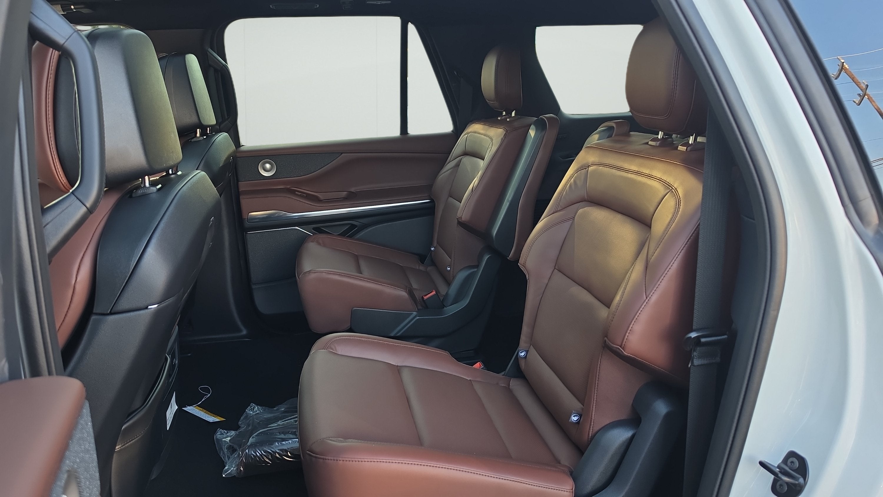2027 Lincoln Navigator L Reserve