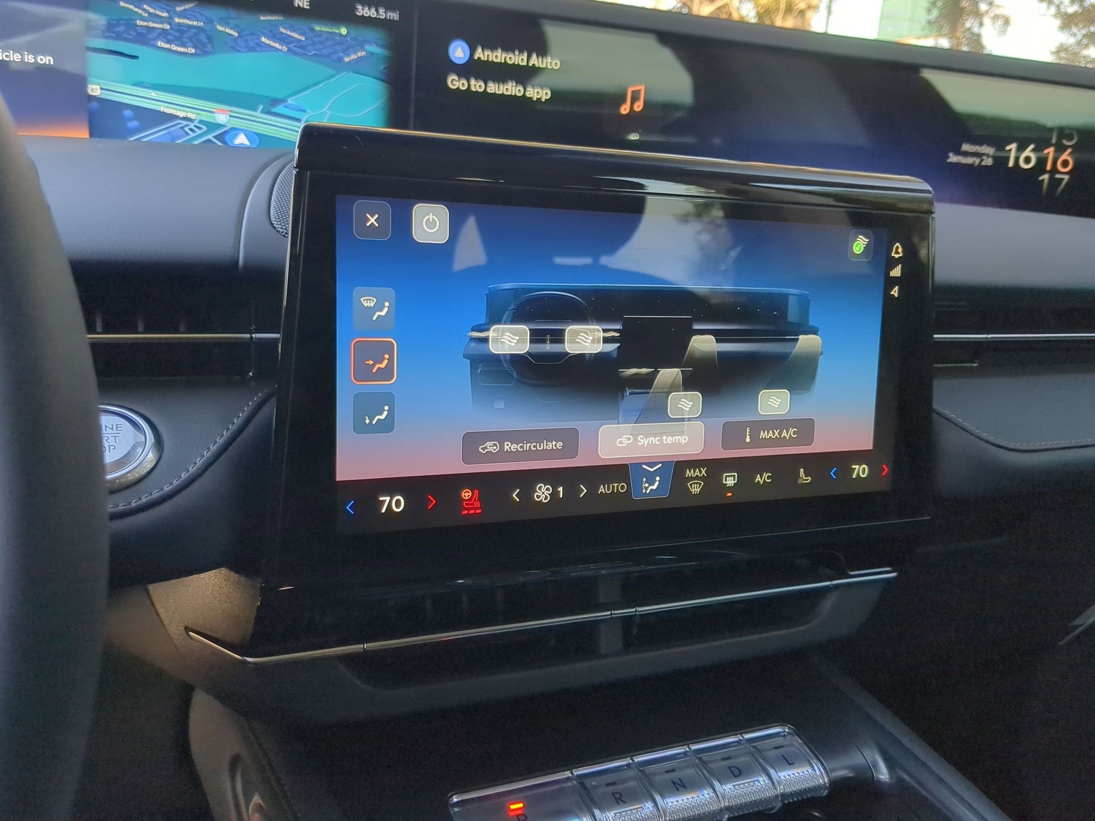 2026 Lincoln Nautilus Premiere Hybrid