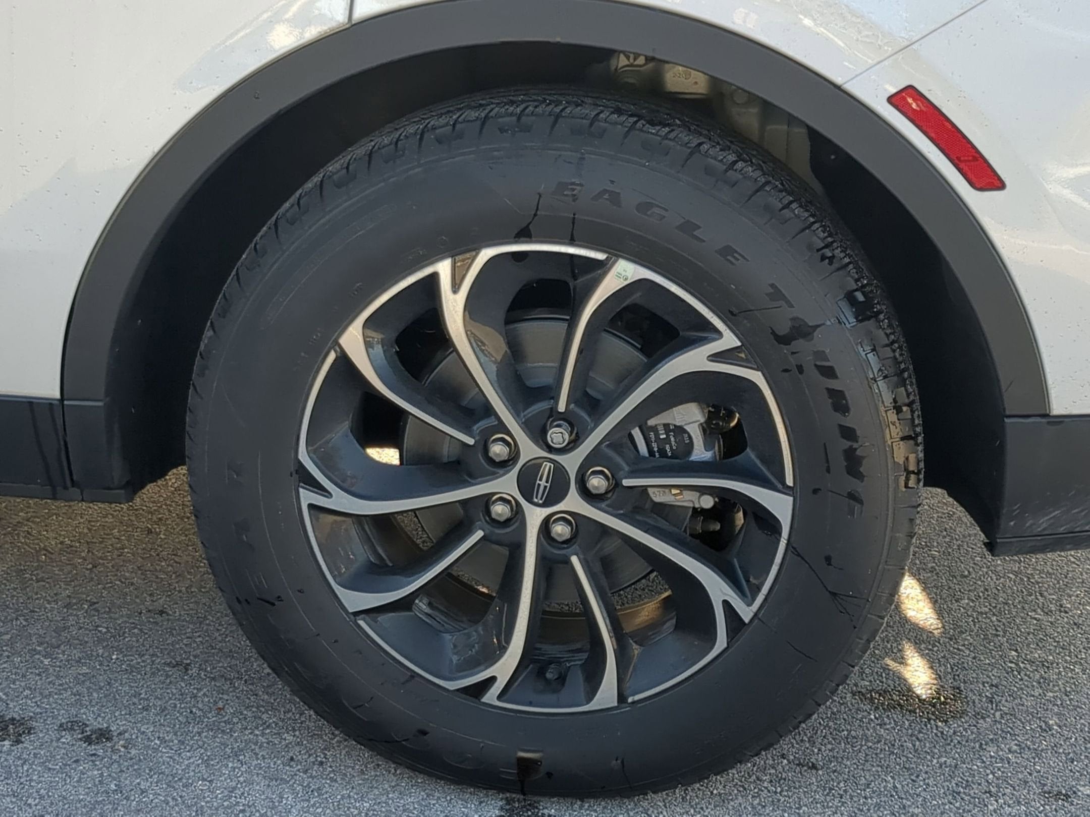 2026 Lincoln Nautilus Premiere Hybrid