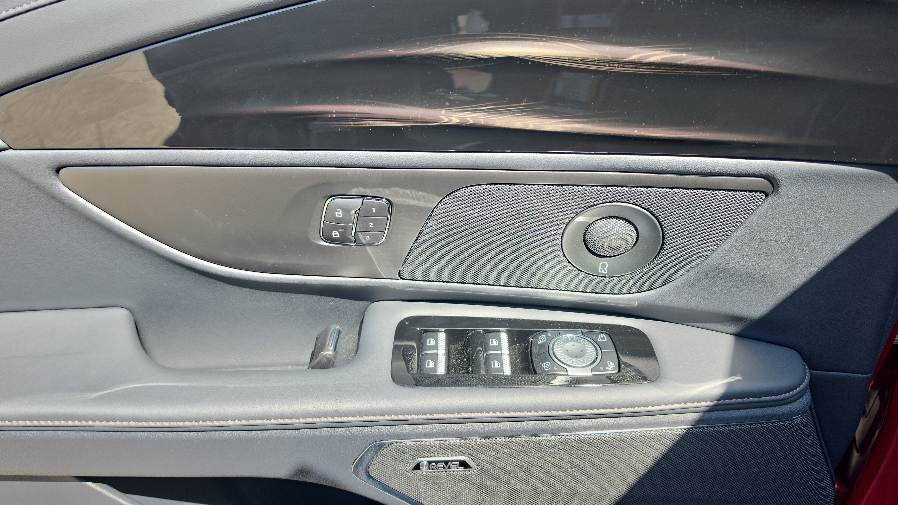 2026 Lincoln Nautilus Premiere Hybrid