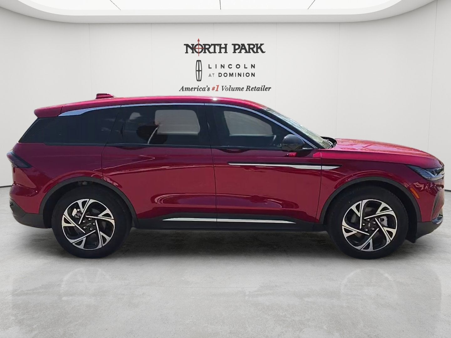 2026 Lincoln Nautilus Premiere Hybrid