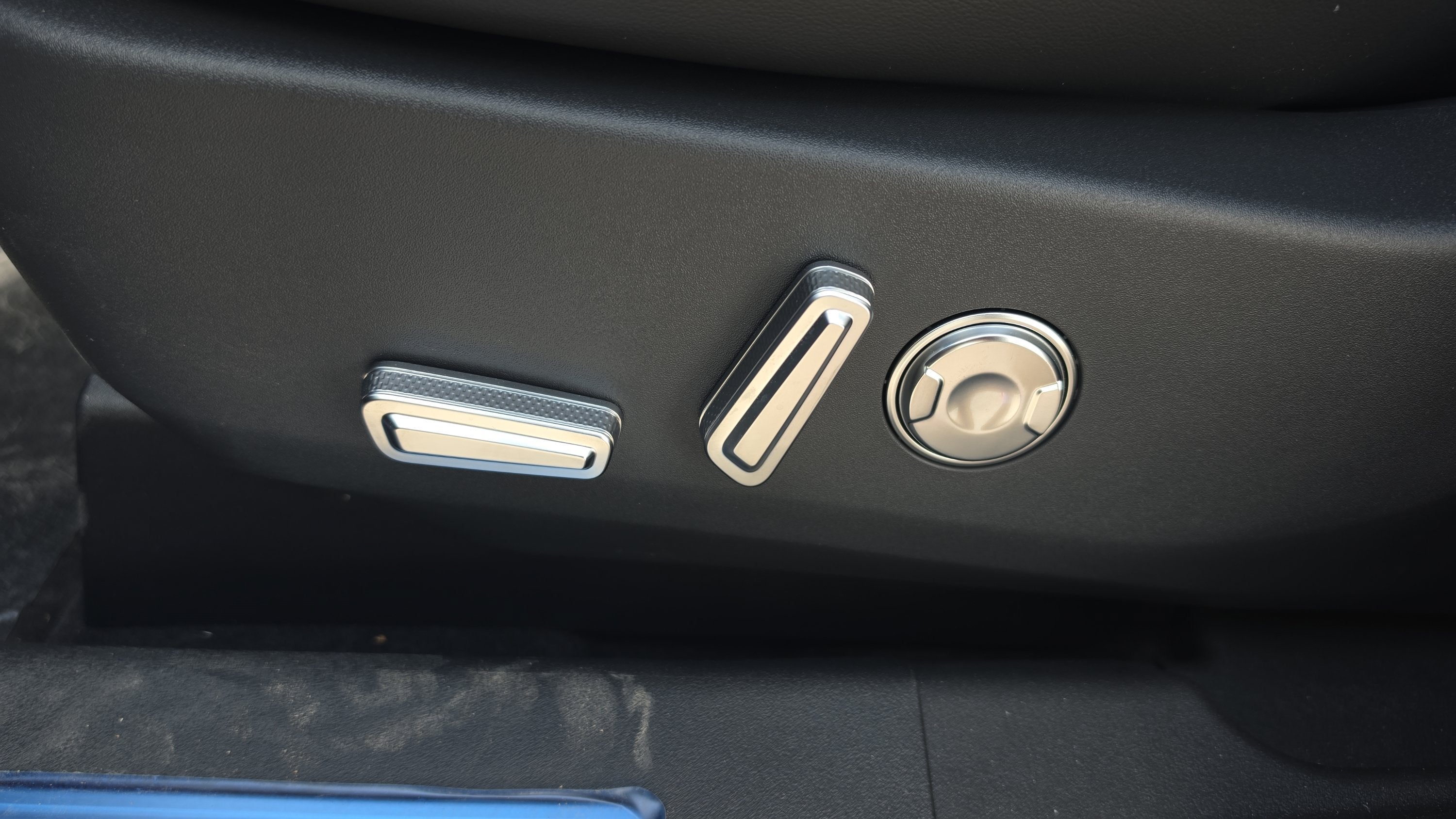 2026 Lincoln Nautilus Premiere Hybrid