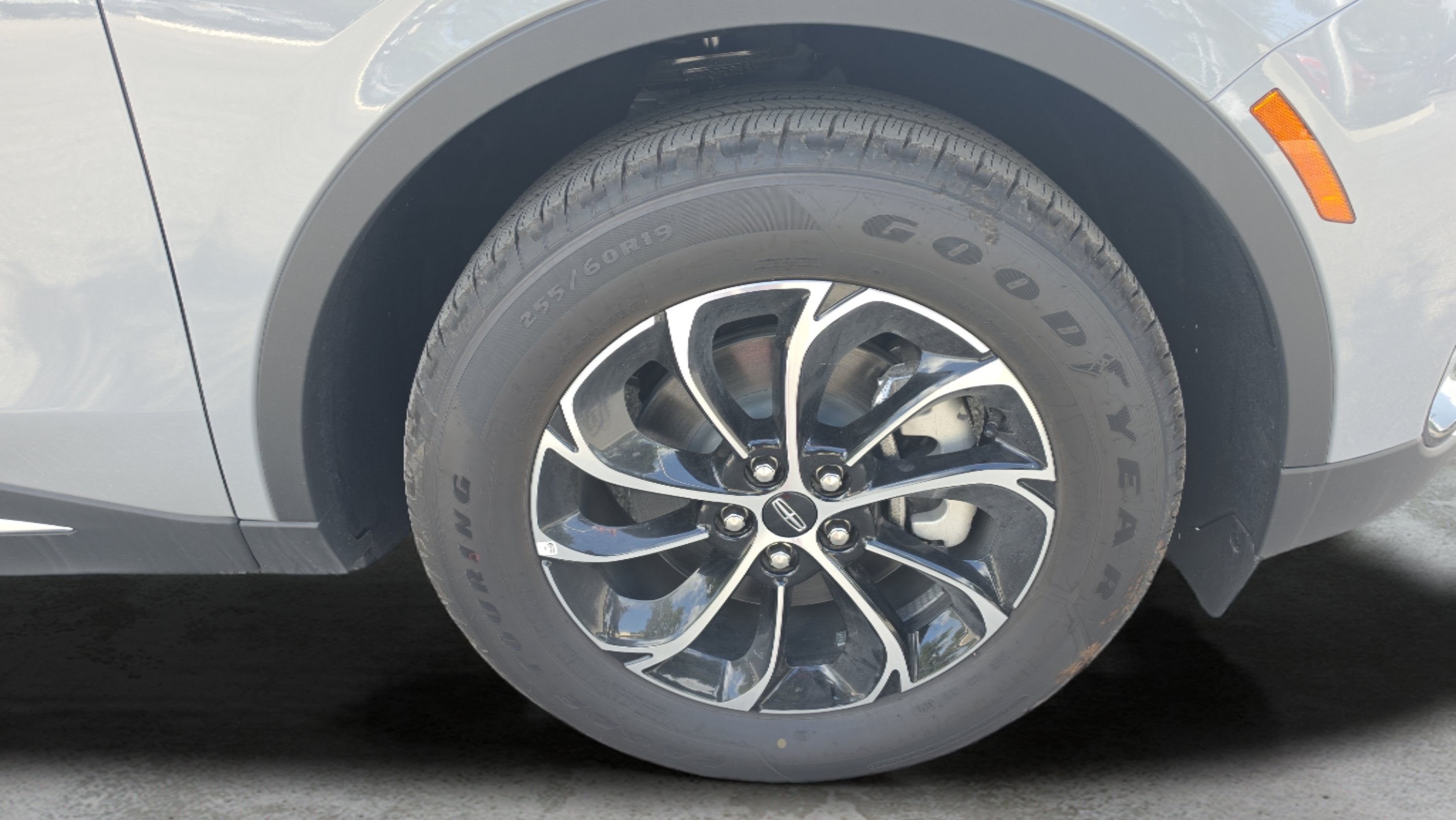 2026 Lincoln Nautilus Premiere Hybrid