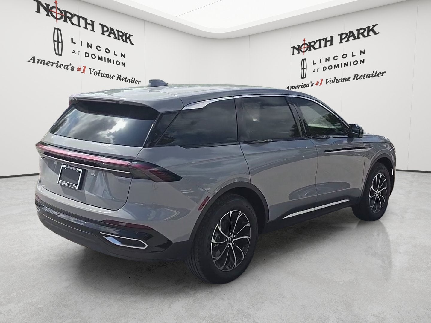 2026 Lincoln Nautilus Premiere Hybrid