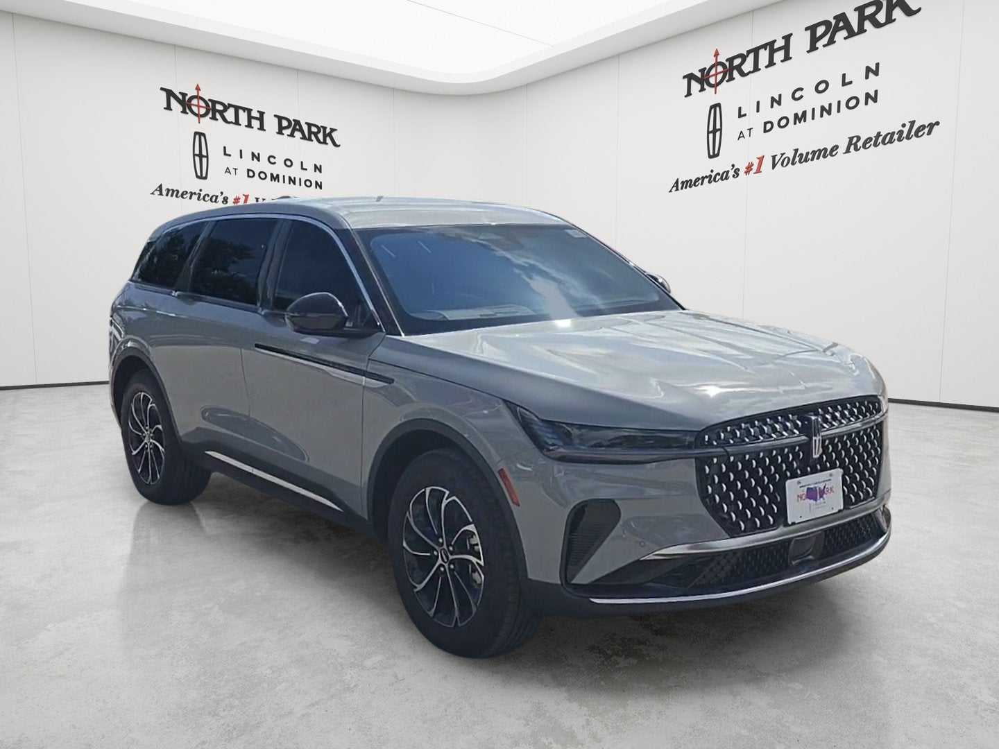 2026 Lincoln Nautilus Premiere Hybrid