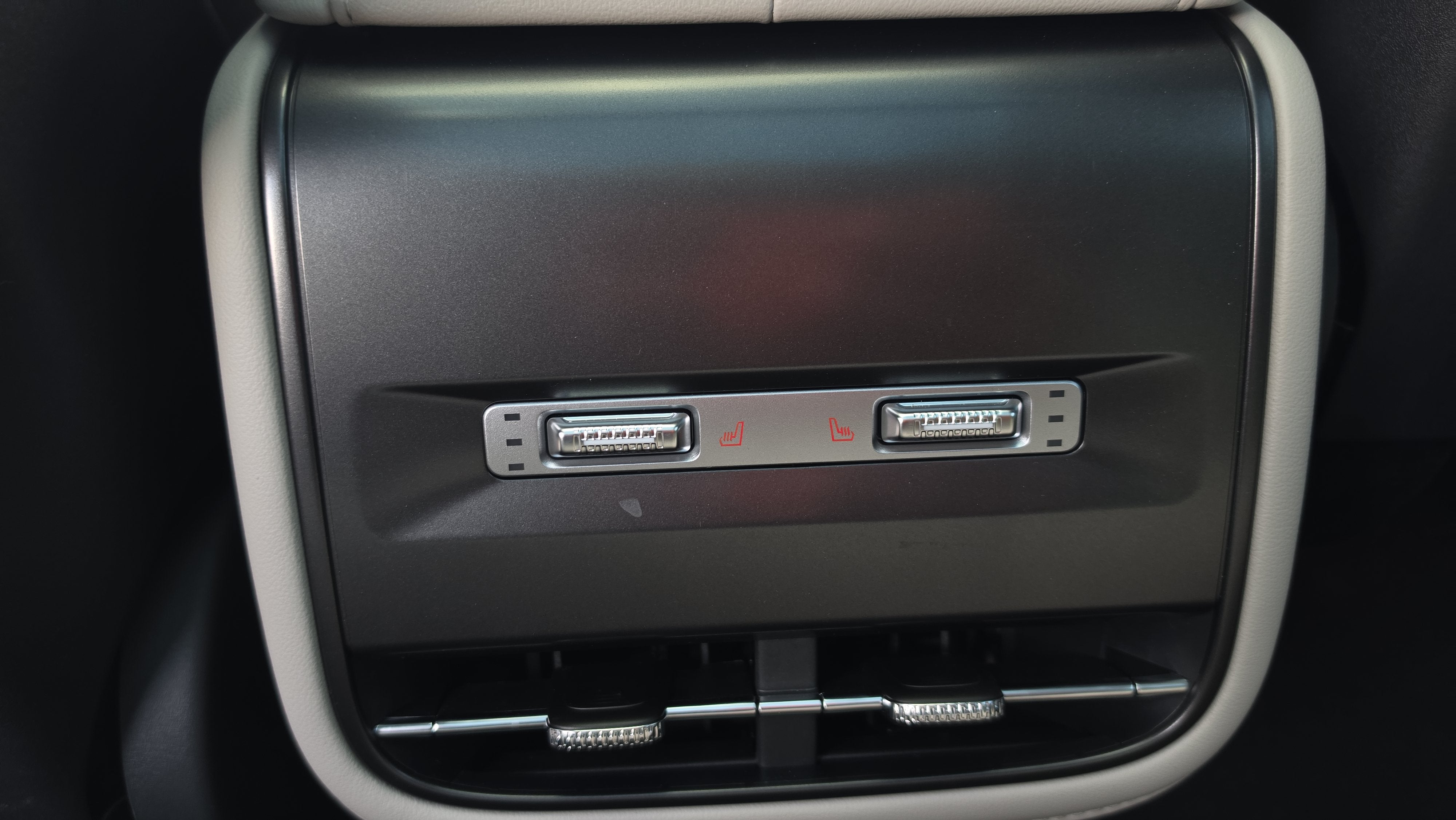 2026 Lincoln Nautilus Premiere Hybrid