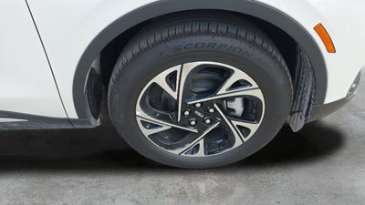 2026 Lincoln Nautilus Premiere Hybrid
