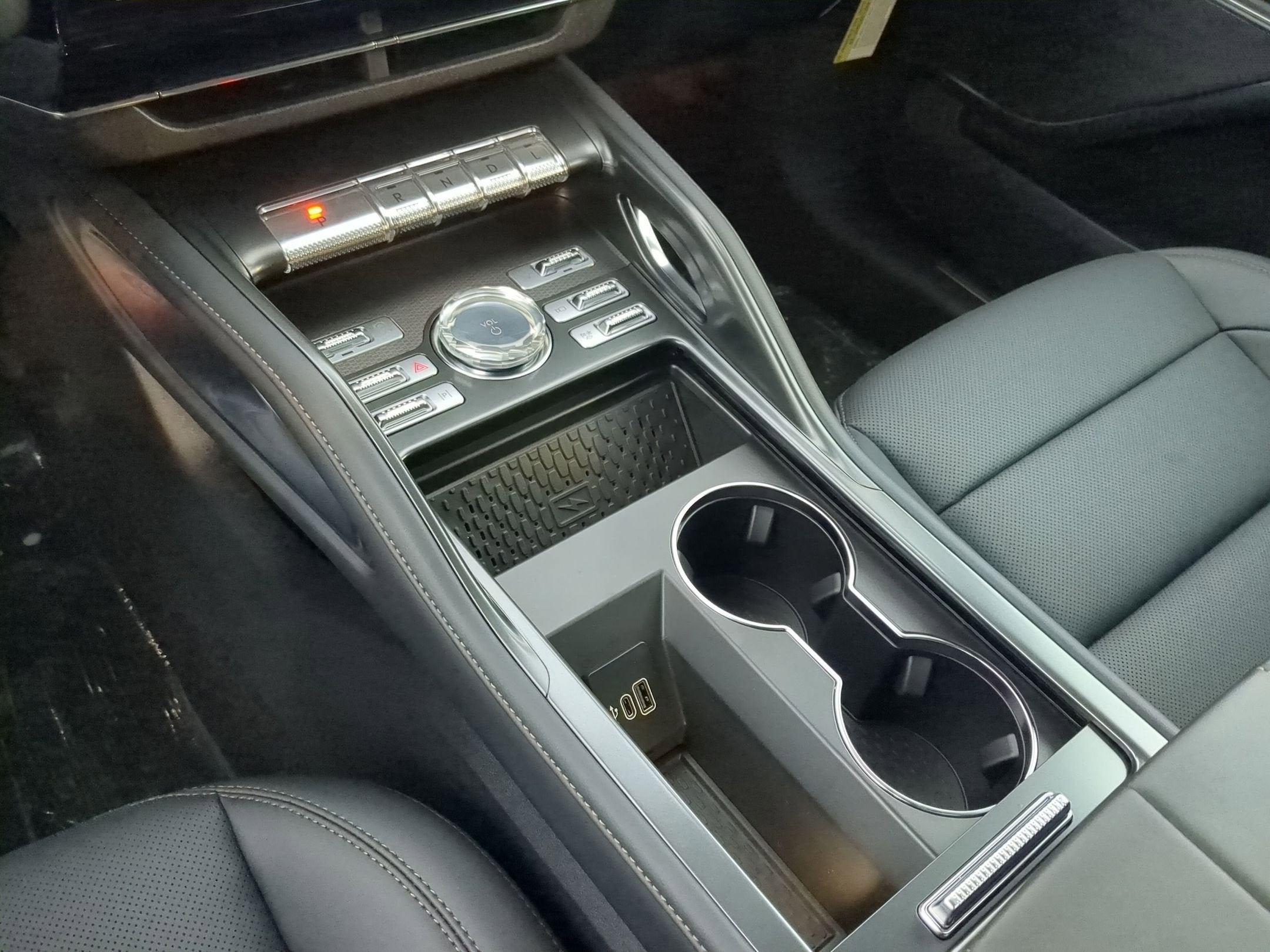 2026 Lincoln Nautilus Premiere Hybrid