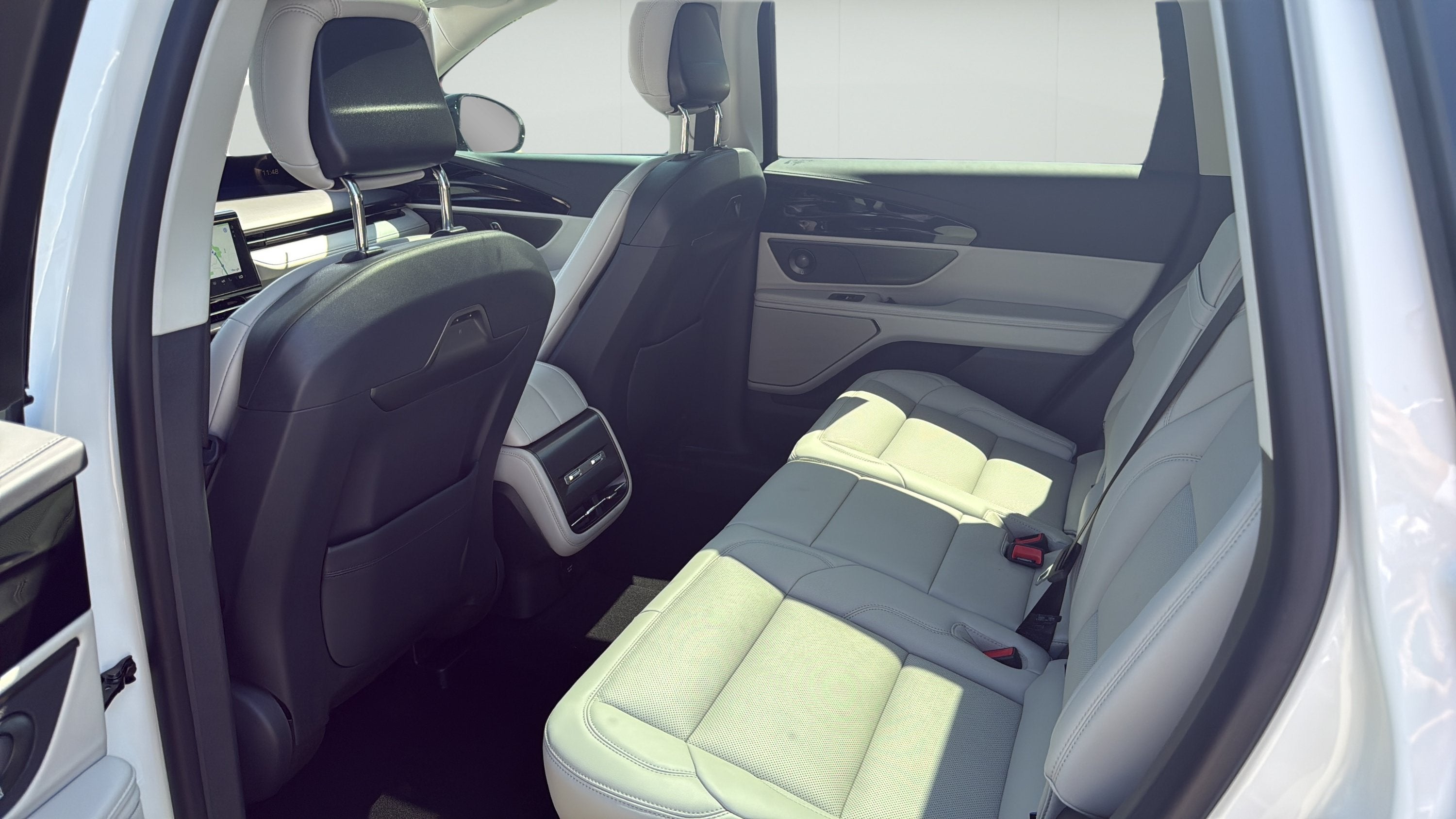 2026 Lincoln Nautilus Premiere Hybrid