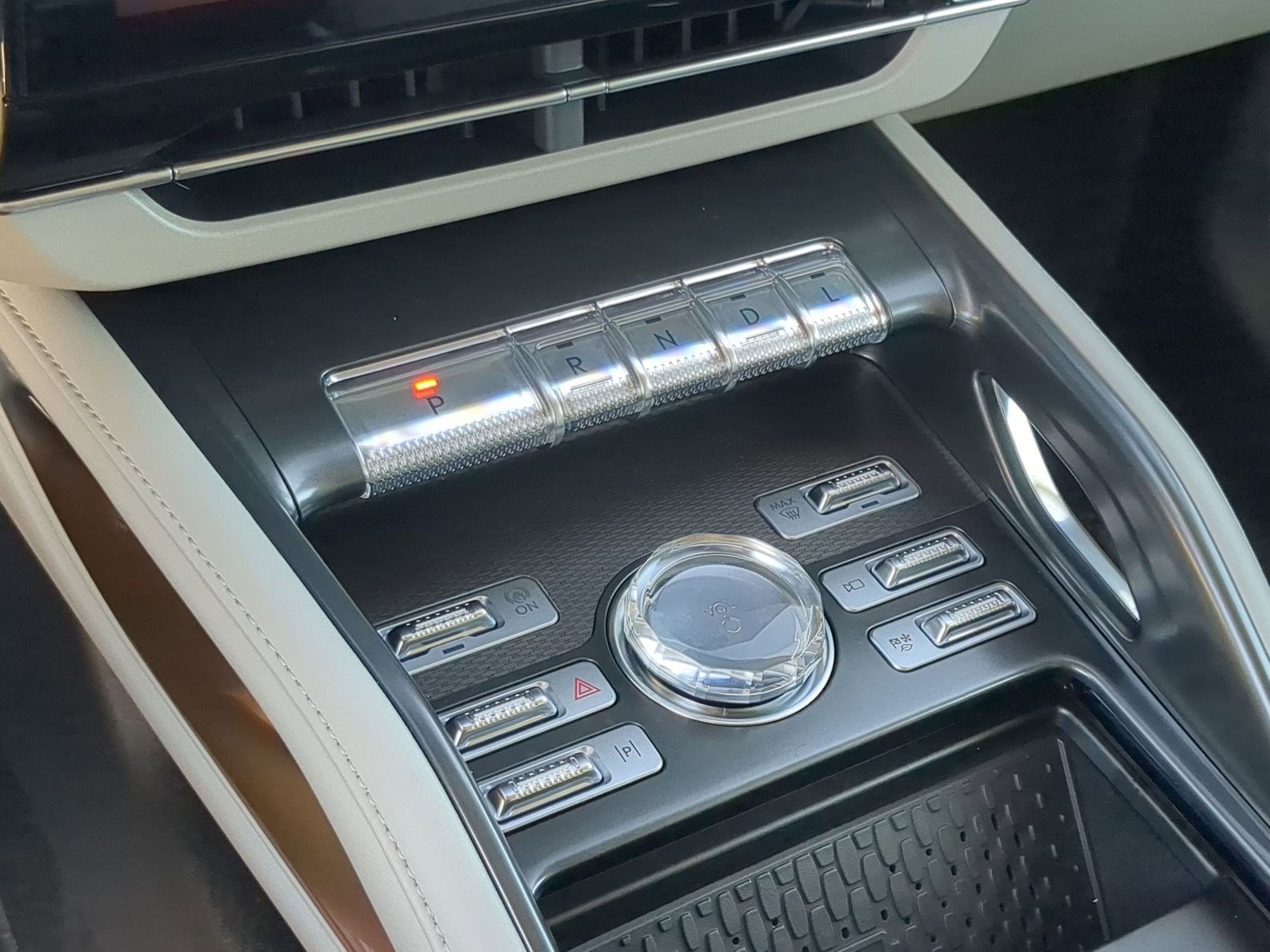 2026 Lincoln Nautilus Premiere Hybrid