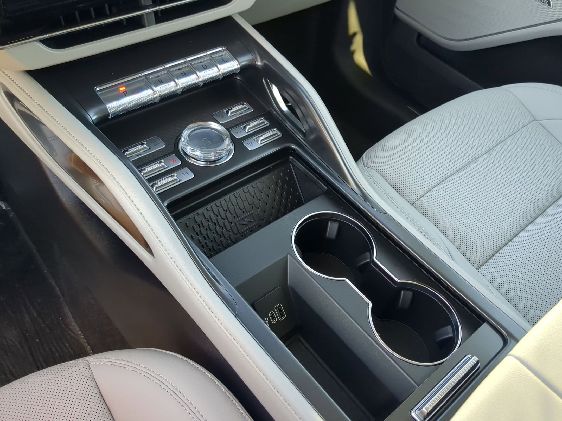 2026 Lincoln Nautilus Premiere Hybrid