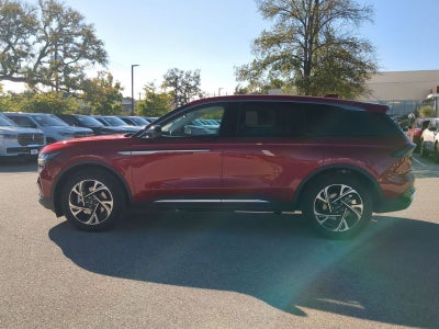 2026 Lincoln Nautilus Premiere Hybrid