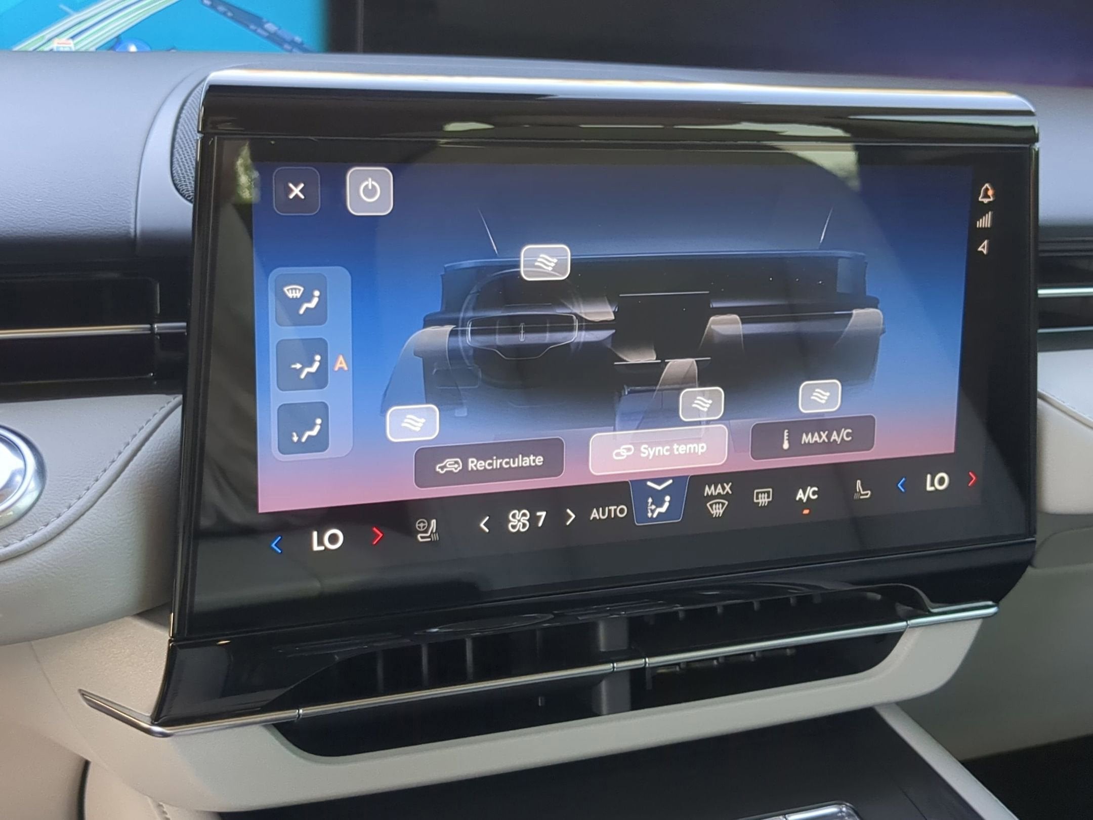 2026 Lincoln Nautilus Premiere Hybrid