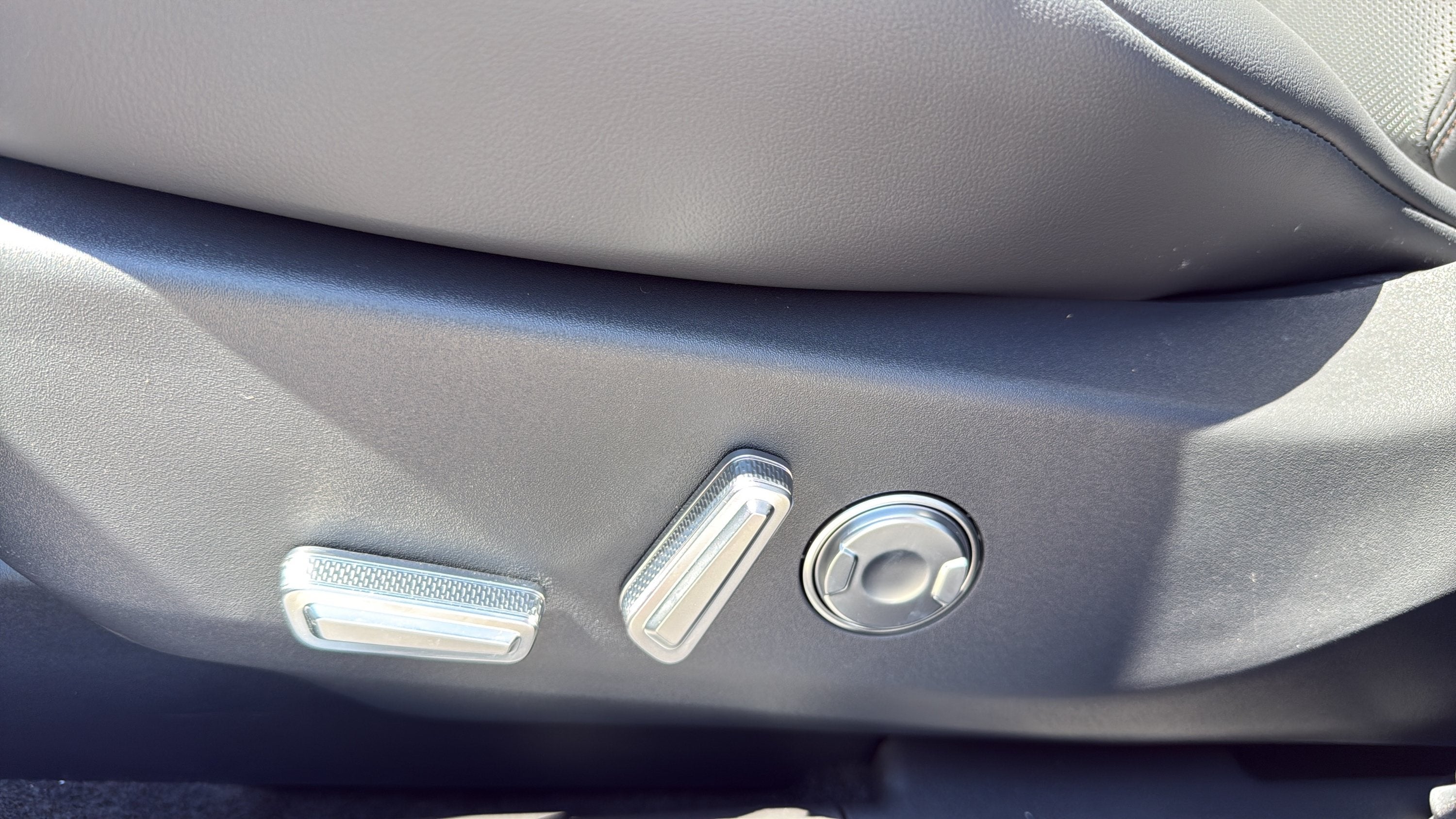 2026 Lincoln Nautilus Premiere Hybrid