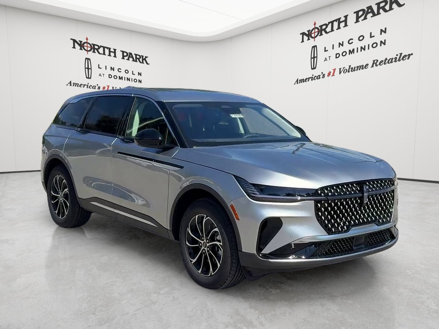 2026 Lincoln Nautilus Premiere Hybrid