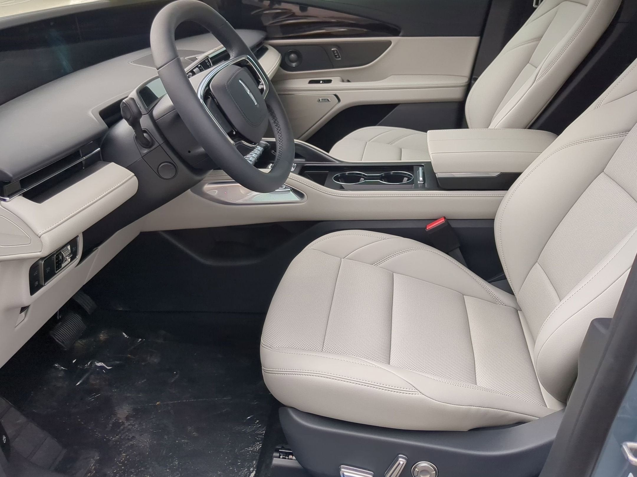 2026 Lincoln Nautilus Premiere Hybrid