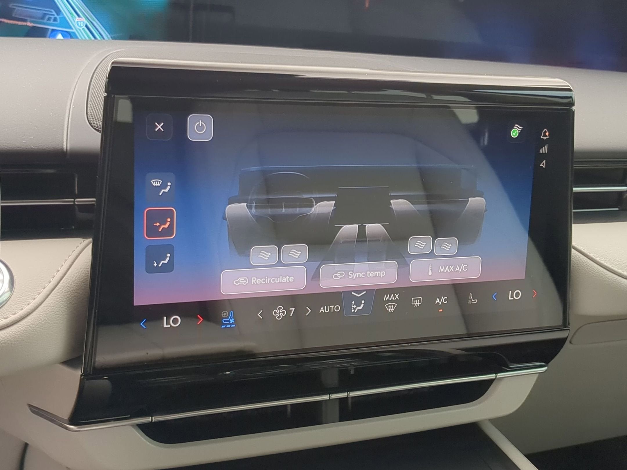 2026 Lincoln Nautilus Premiere Hybrid