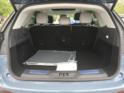 2026 Lincoln Nautilus Premiere Hybrid