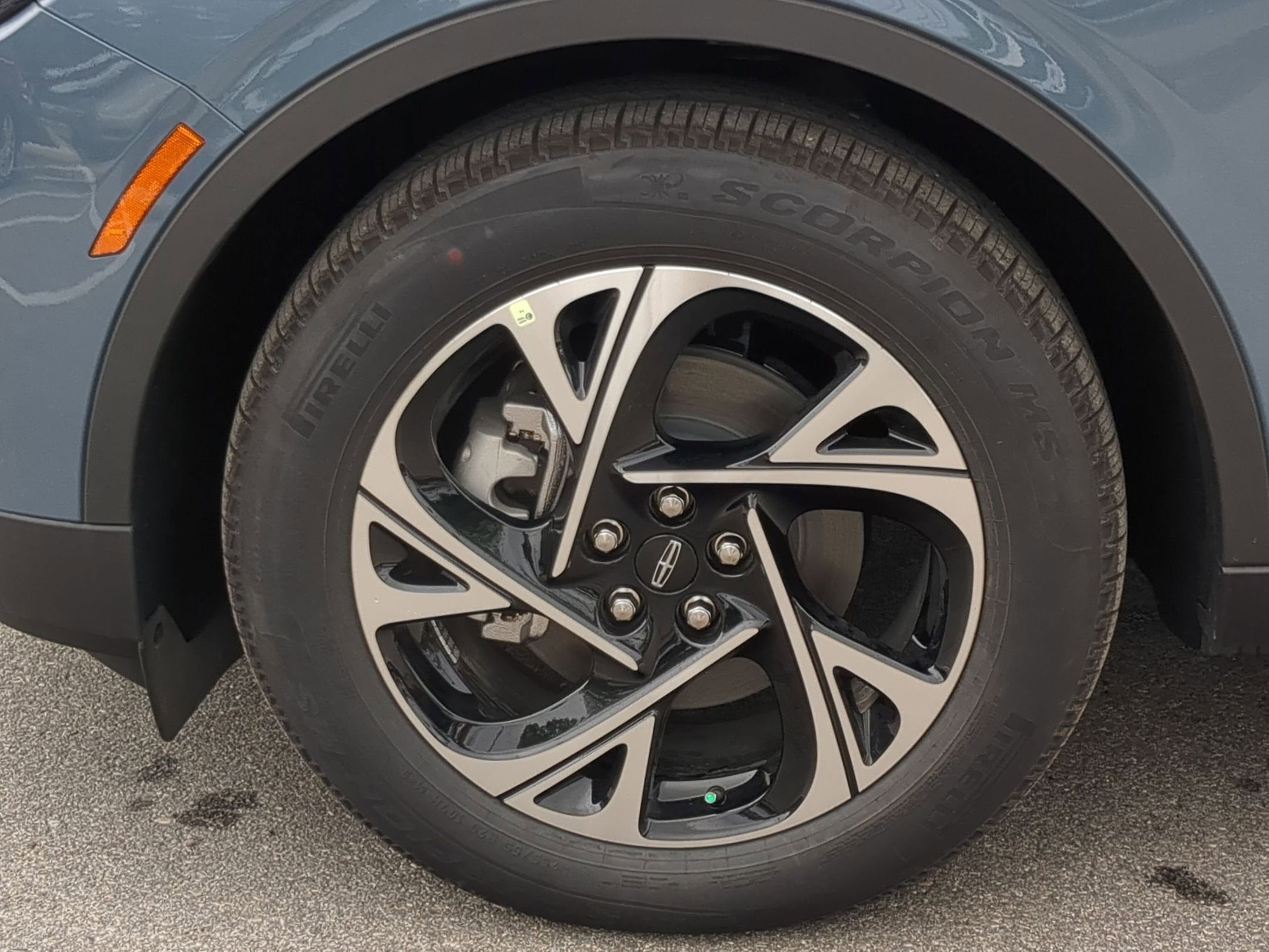 2026 Lincoln Nautilus Premiere Hybrid