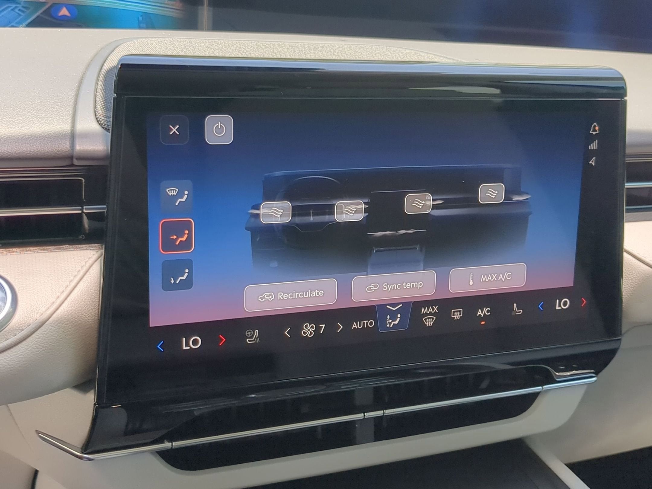 2026 Lincoln Nautilus Premiere Hybrid