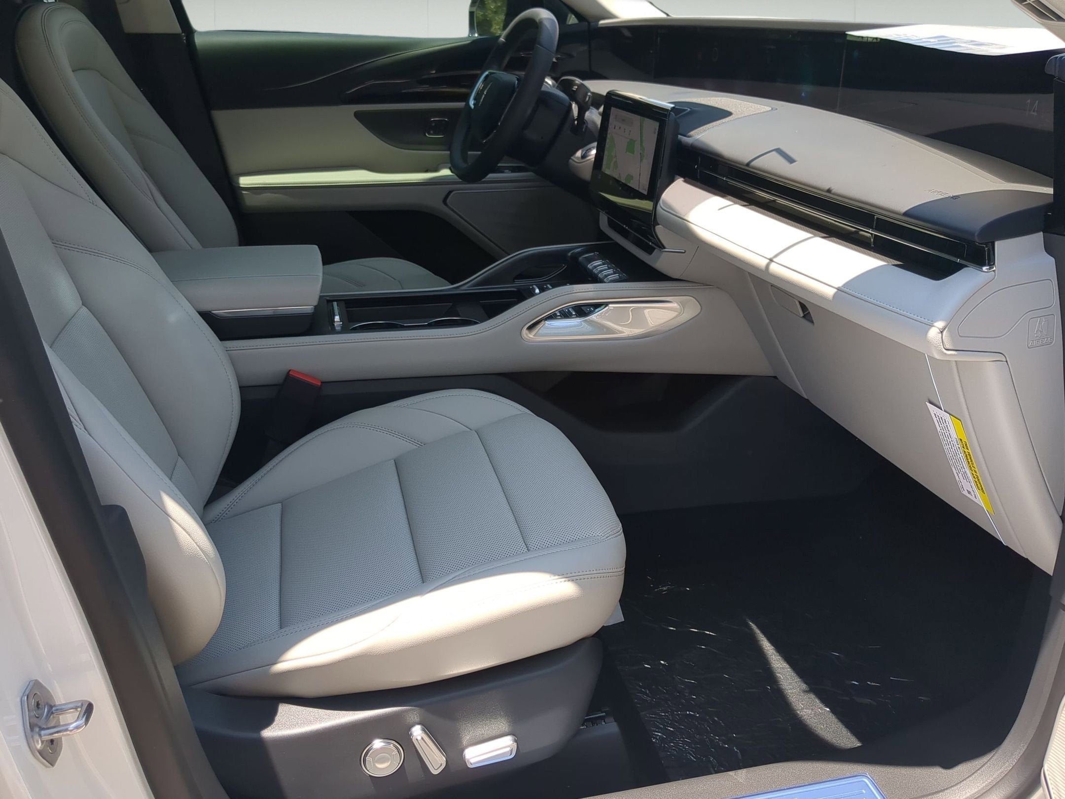 2026 Lincoln Nautilus Premiere Hybrid