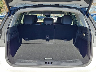 2025 Lincoln Nautilus Premiere Hybrid